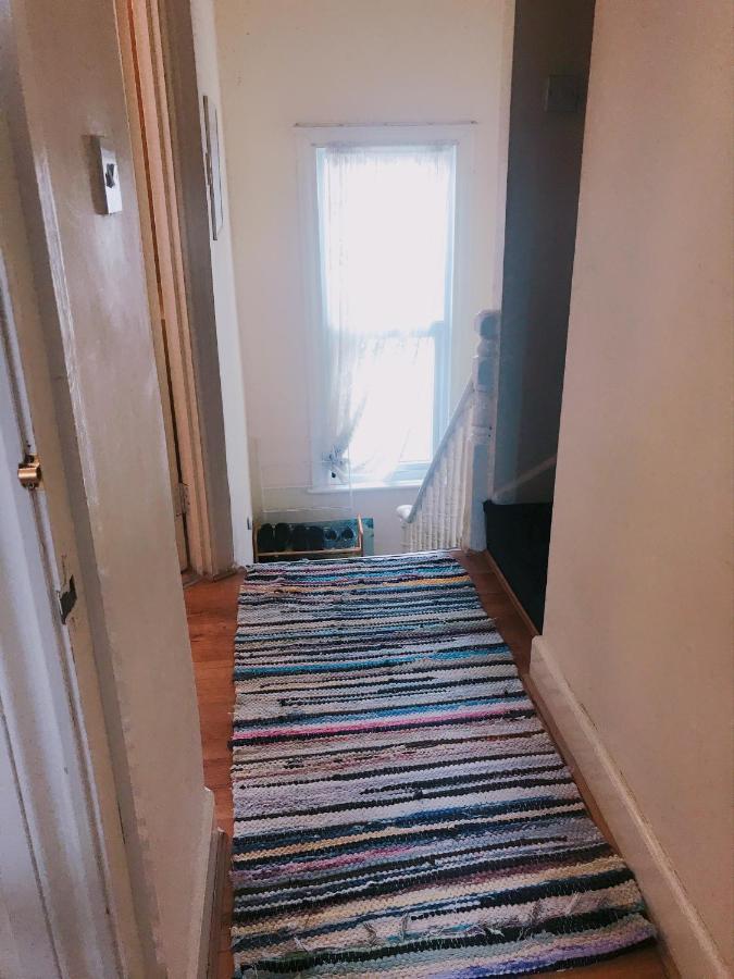 Cama Box Finsbury Park *