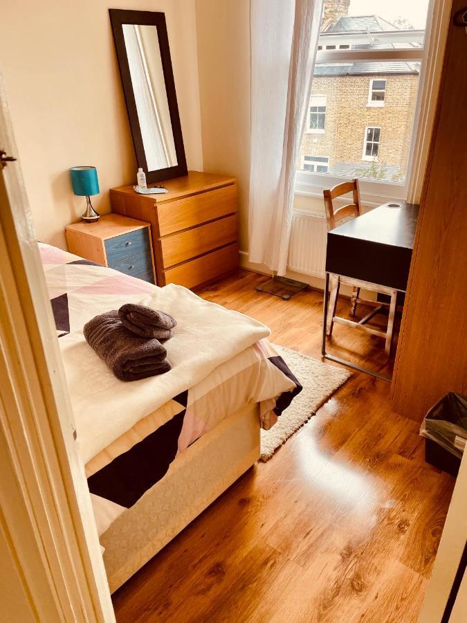 Cama Box Finsbury Park *