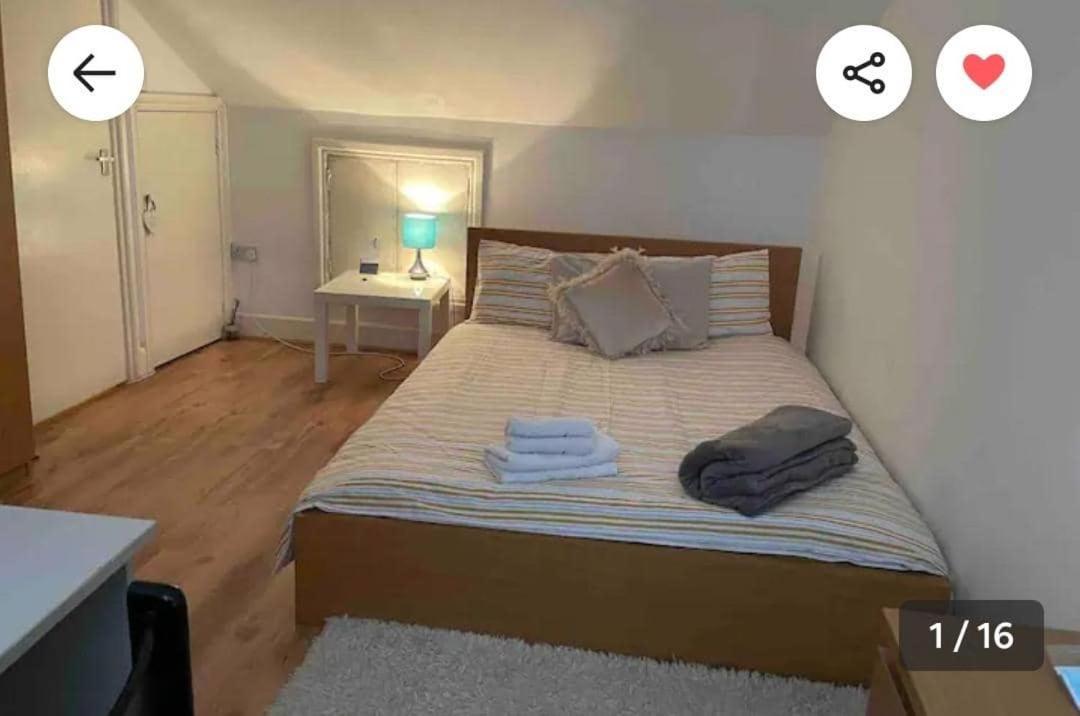 Cama Box Finsbury Park * Londres